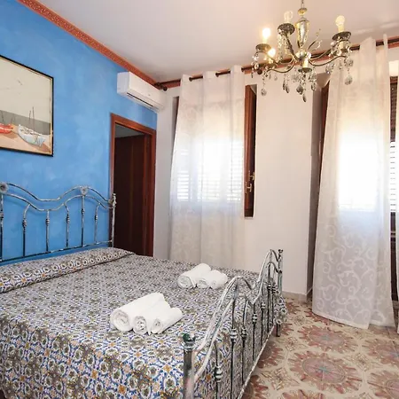 Casa Buscarini Santa Flavia