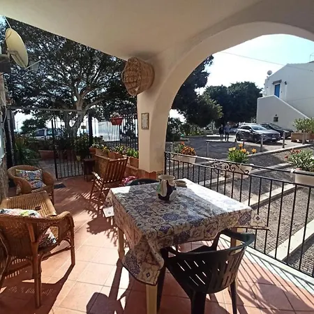 Casa Buscarini Holiday home Santa Flavia