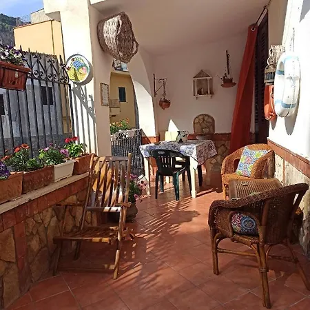 Casa Buscarini Santa Flavia
